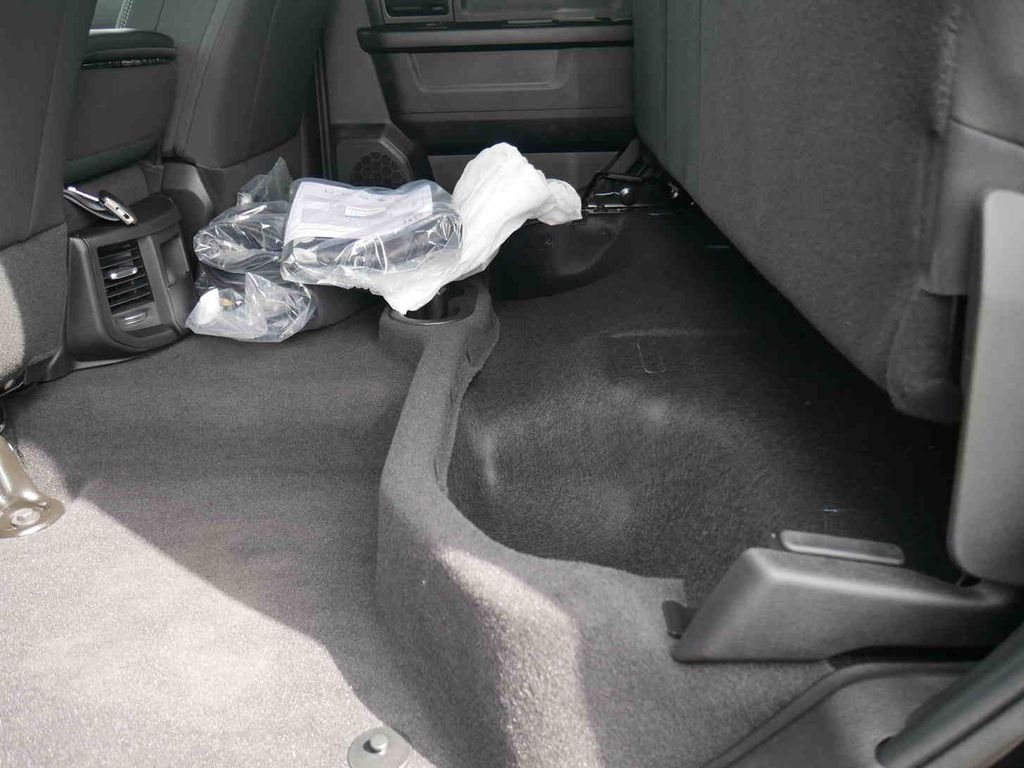 2026 RAM 2500 Tradesman/Black Express - Photo 18