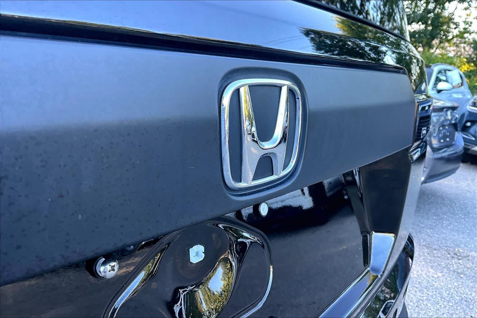 Used 2026 Crystal Black Pearl Honda RTL image 29