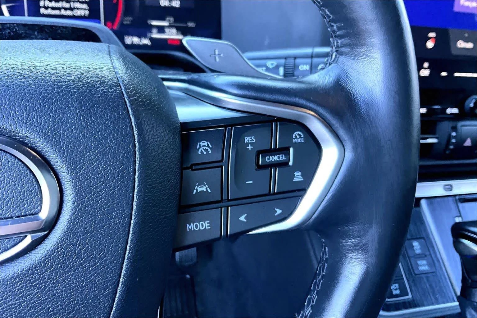 Used 2024 Incognito Lexus Premium+ image 24