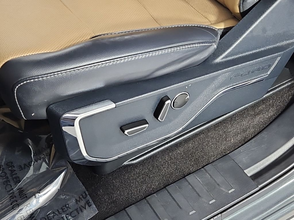 2021 Ford F-150 Lariat - Photo 23