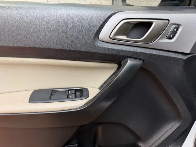 Used 2019 White Ford XLT image 19