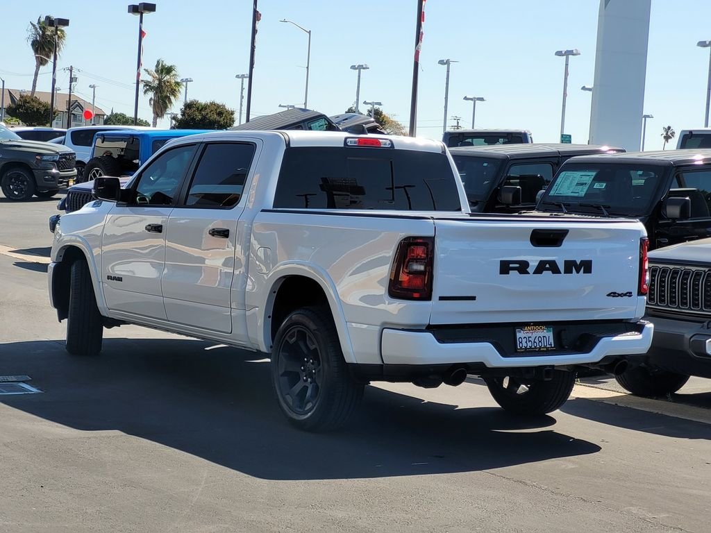 Used 2025 White Ram Big Horn/Lone Star image 6