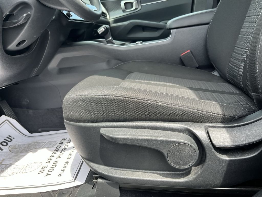 Used 2025 Red Kia LX image 18