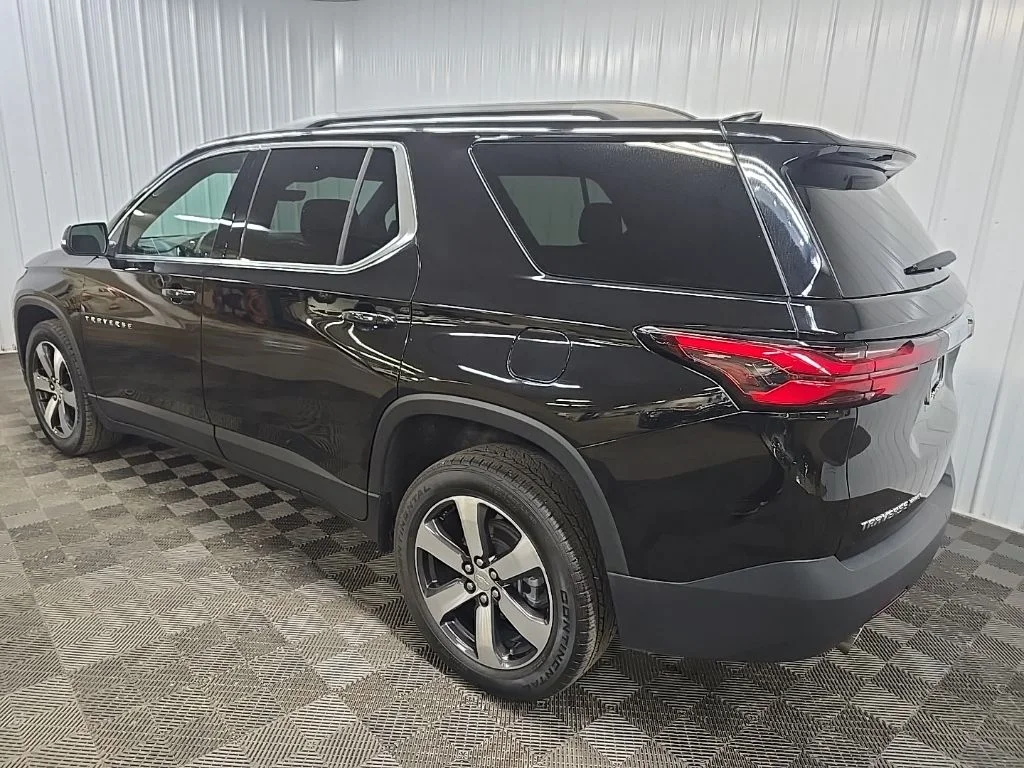 Used 2023 Black Chevrolet LT Leather image 9