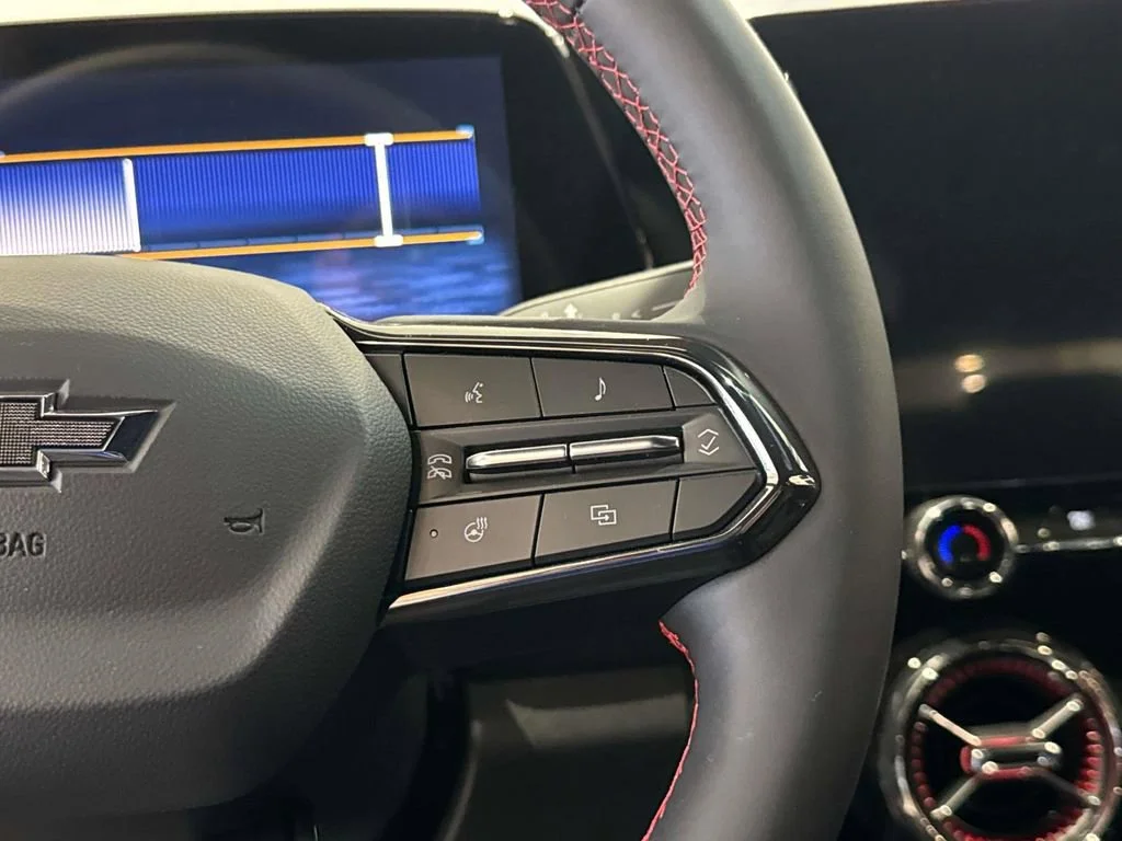 2025 Chevrolet Blazer EV RS - Photo 40