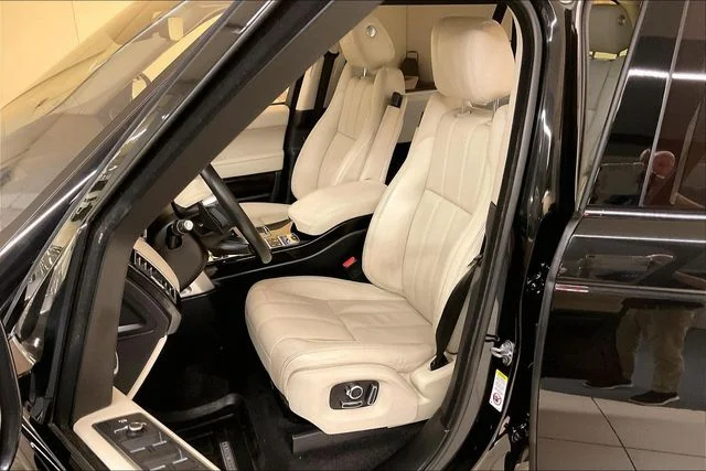 Used 2017 Black Land Rover 5.0L V8 Supercharged image 13