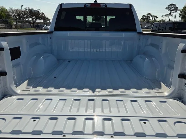 New 2026 Bright White Clear-Coat Exterior Paint RAM Big Horn/Lone Star image 7
