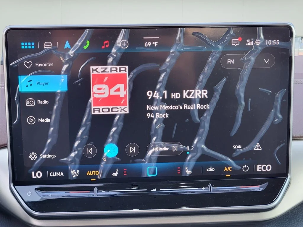 New 2026 Mountain  Lake Blue Metallic Volkswagen Pro image 15