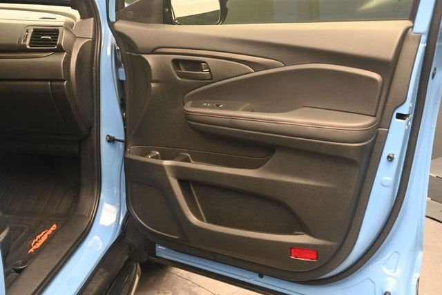 Used 2024  Honda TrailSport image 19