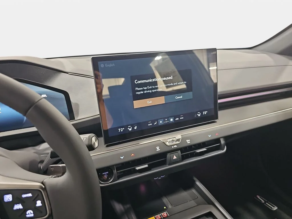 New 2026 Iridium Lexus PREMIUM AWD image 19
