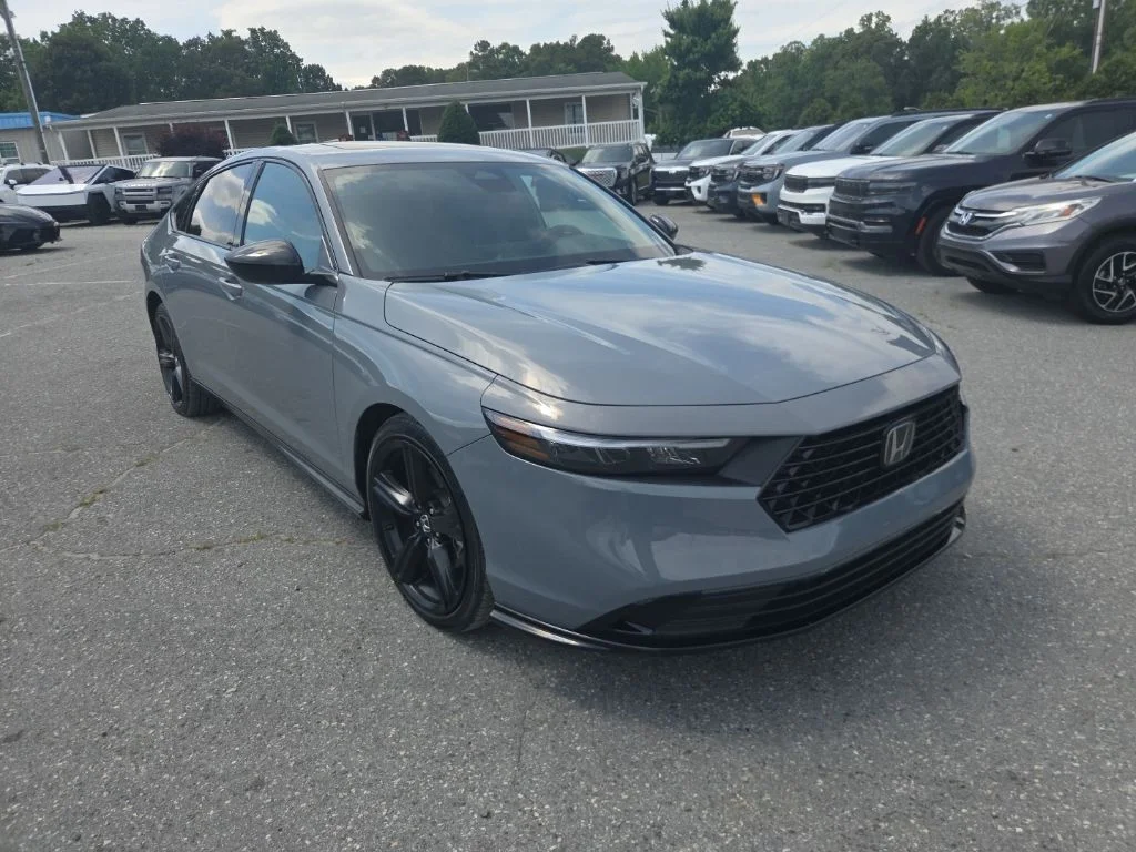 Used 2024 Gray Honda Sport-L image 2