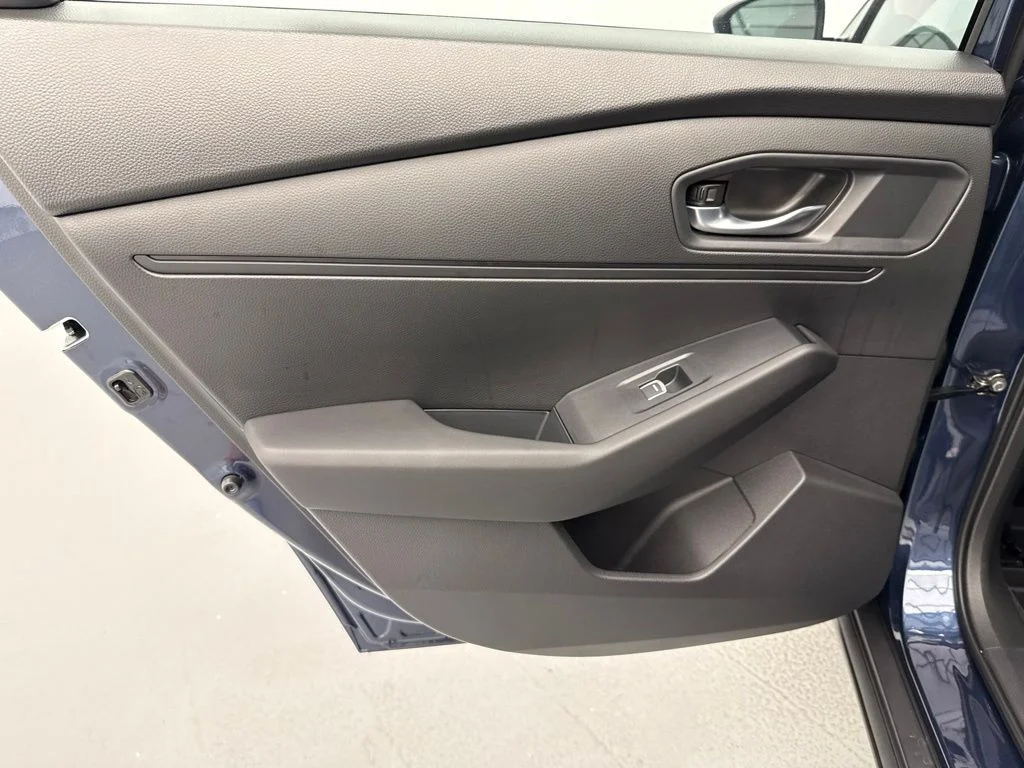 New 2026 Canyon River Blue Metallic Honda SE image 15