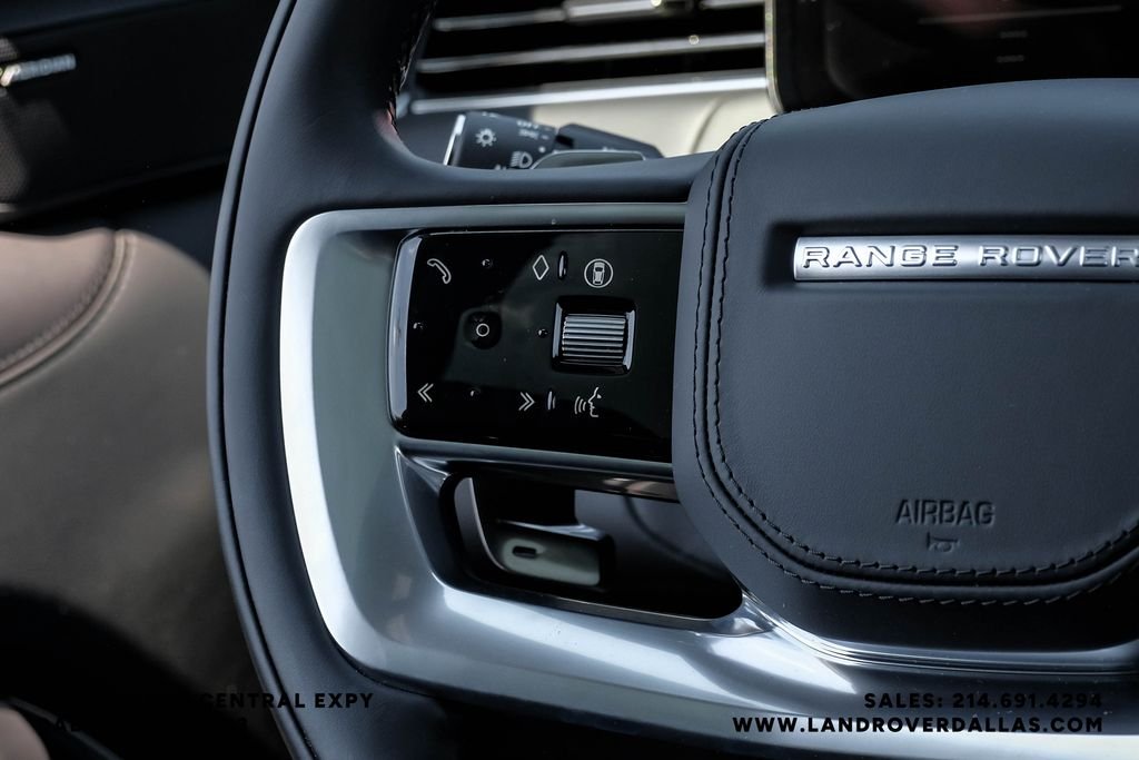 2026 Land Rover Range Rover SE - Photo 18