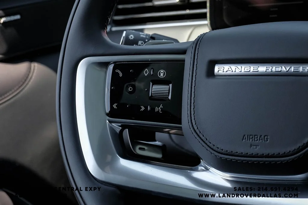 2026 Land Rover Range Rover SE - Photo 18