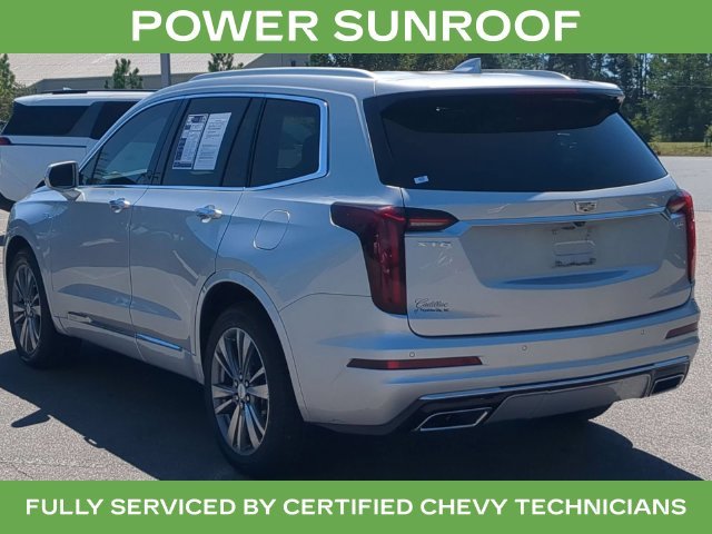 Used 2020 Silver Cadillac Premium Luxury image 10