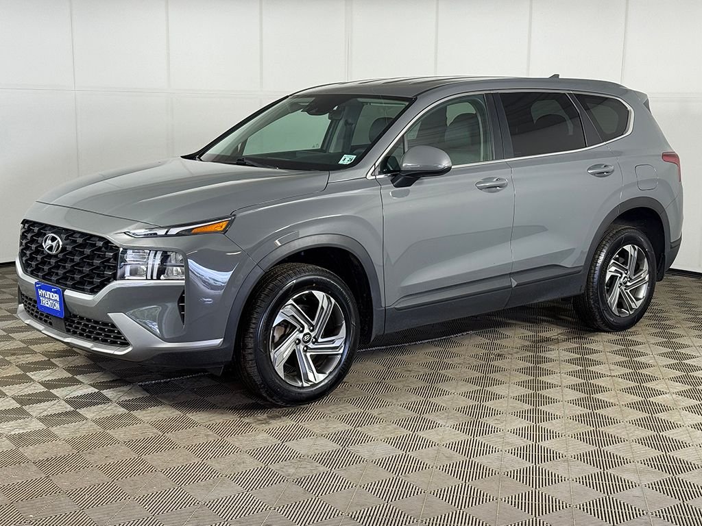 Certified Used 2023 Gray Hyundai SE image 7