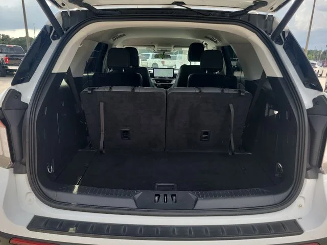 Used 2025 White Ford Active image 11