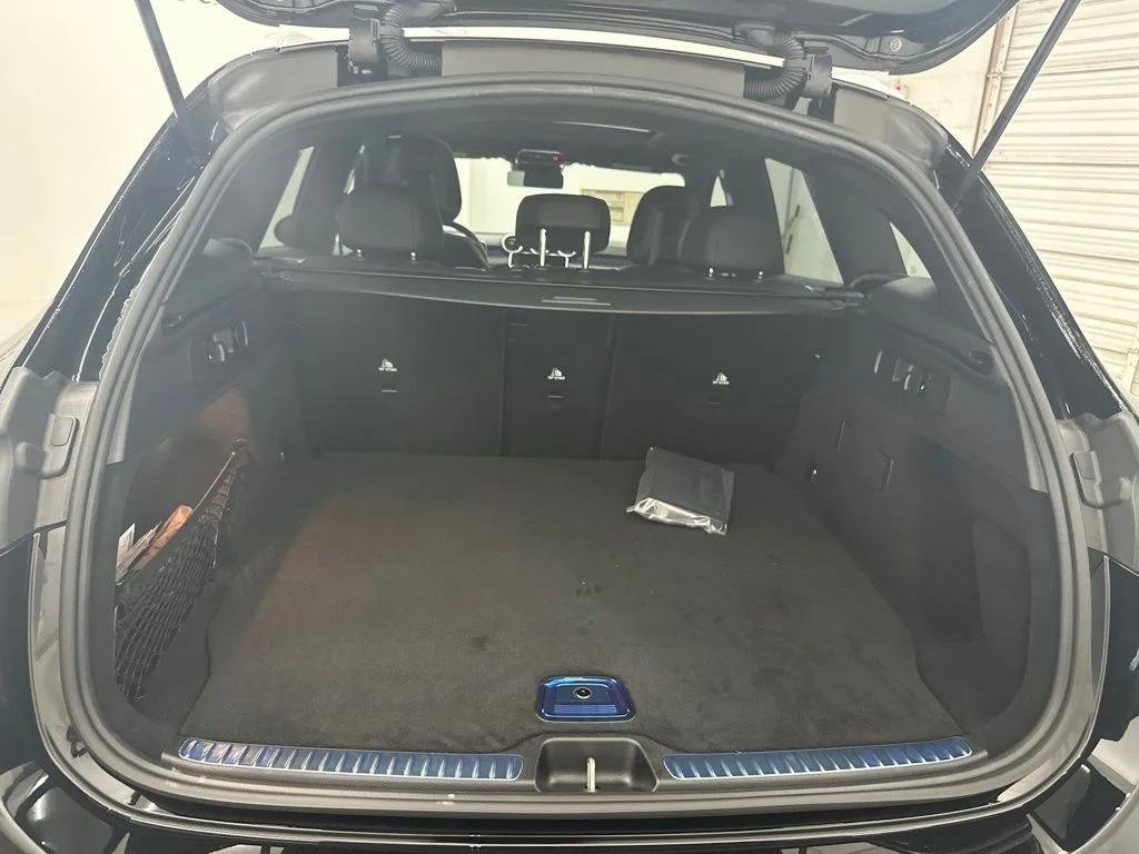 New 2026 Black Mercedes-Benz GLC 300 image 26