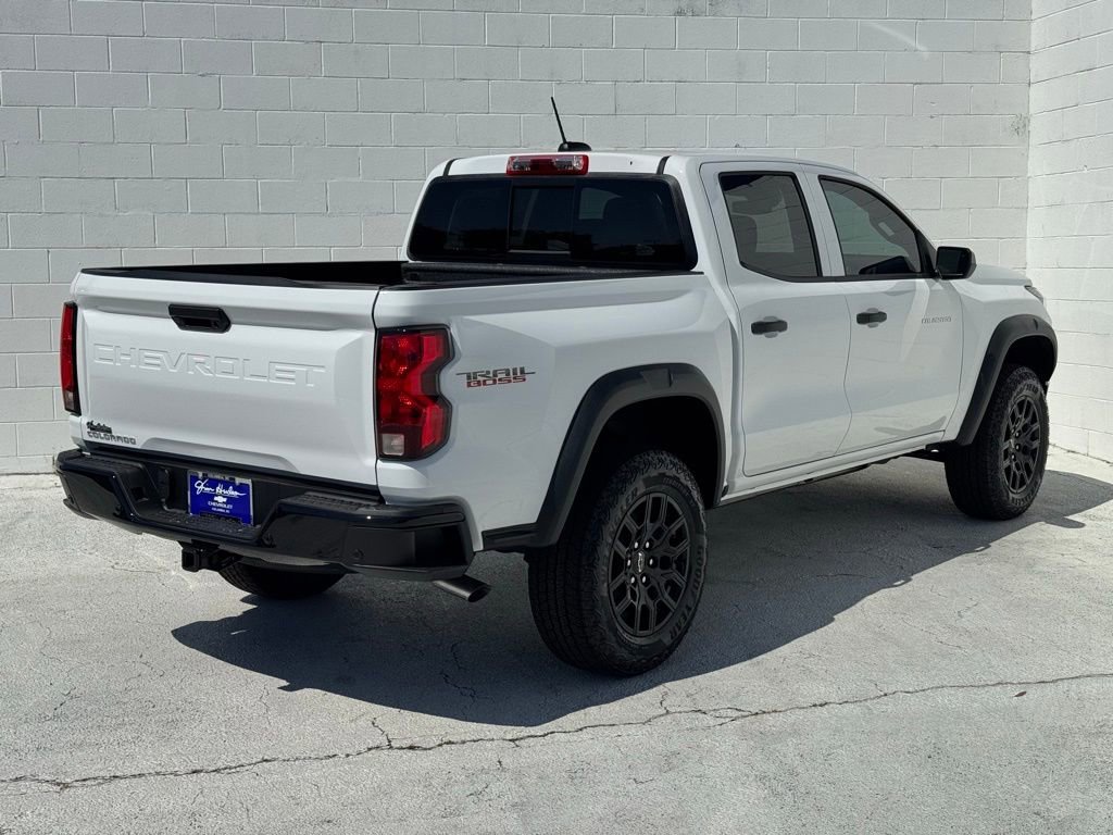 New 2026 Summit White Chevrolet Trail Boss image 12