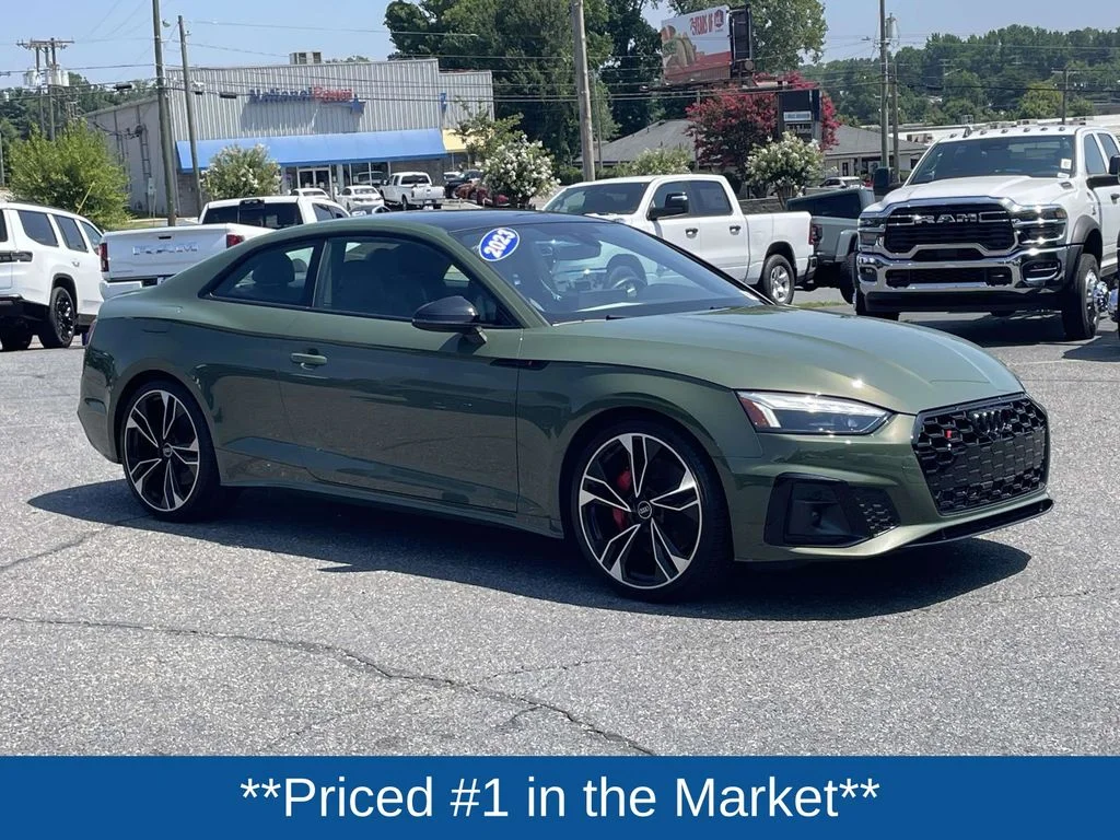 Used 2023  Audi 3.0T Premium Plus image 2