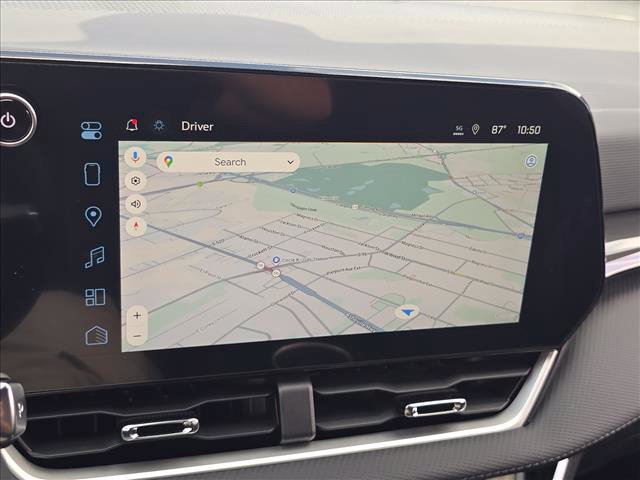 New 2027 Summit White Chevrolet FWD LT image 18