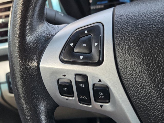 Used 2013 White Ford XLT image 21