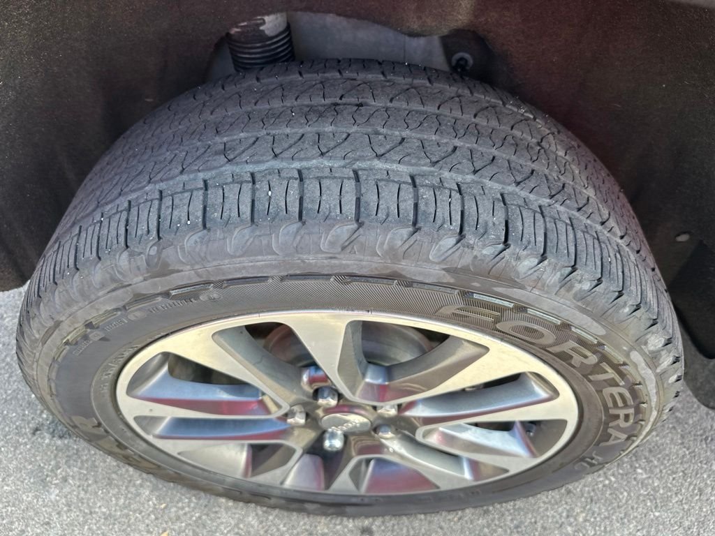 Used 2017 Brown Jeep Overland image 6