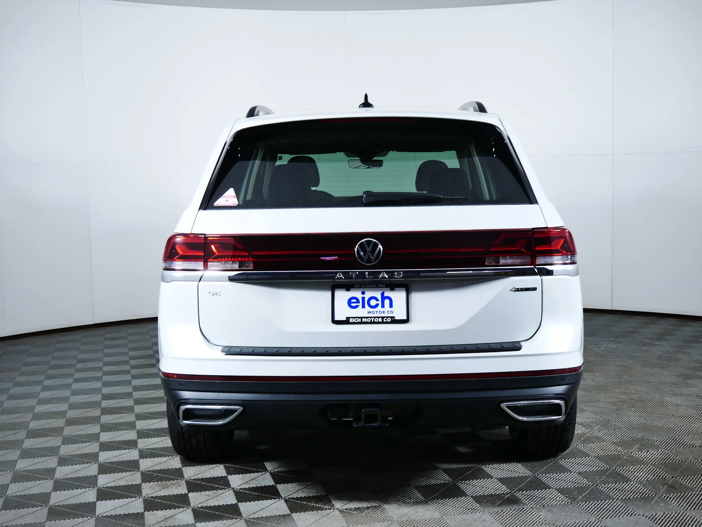 New 2026 Opal White Pearl Volkswagen 2.0T SE w/Technology image 6