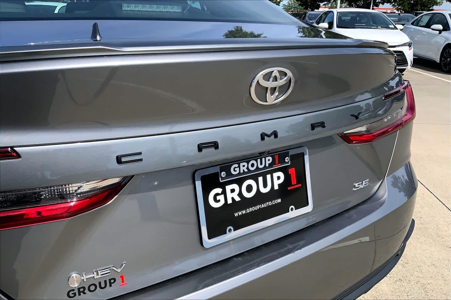 Used 2025 Heavy Metal Toyota SE image 32