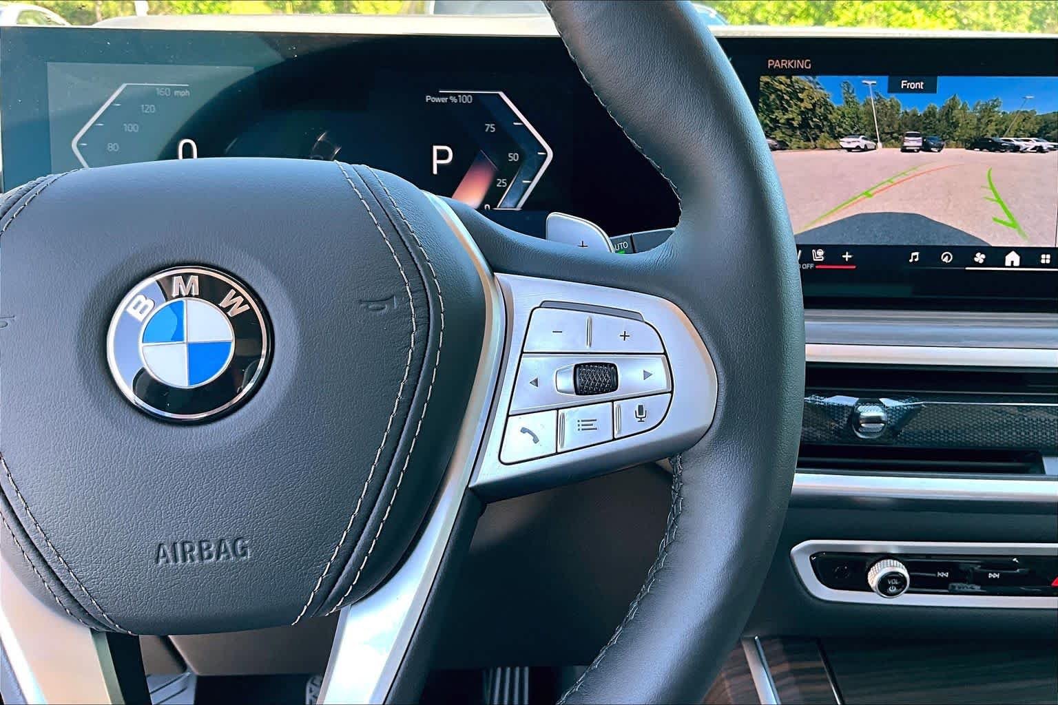 2025 BMW X7 40i - Photo 27