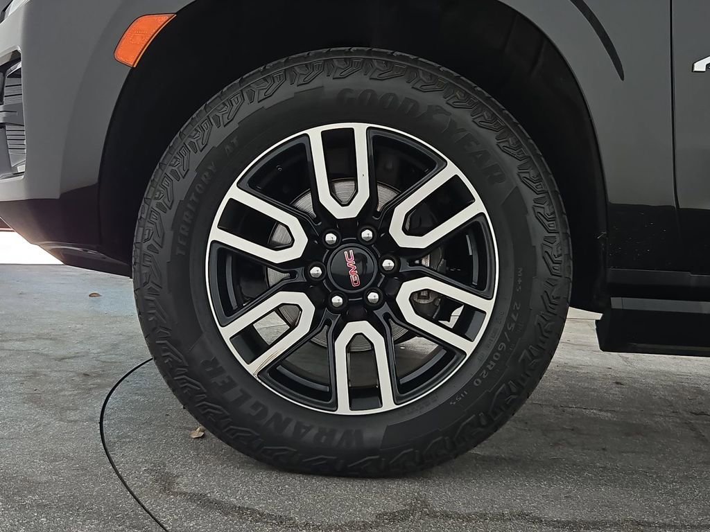 2023 GMC Yukon XL AT4 - Photo 38