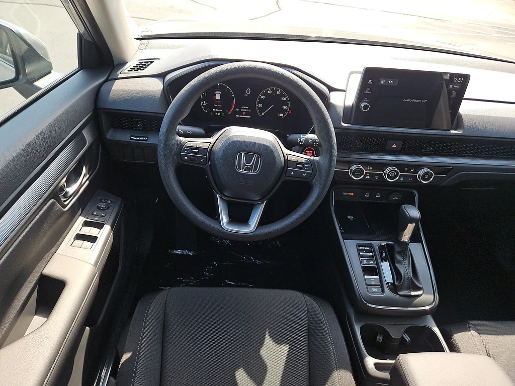 2026 Honda CR-V LX, photo 10 of 12