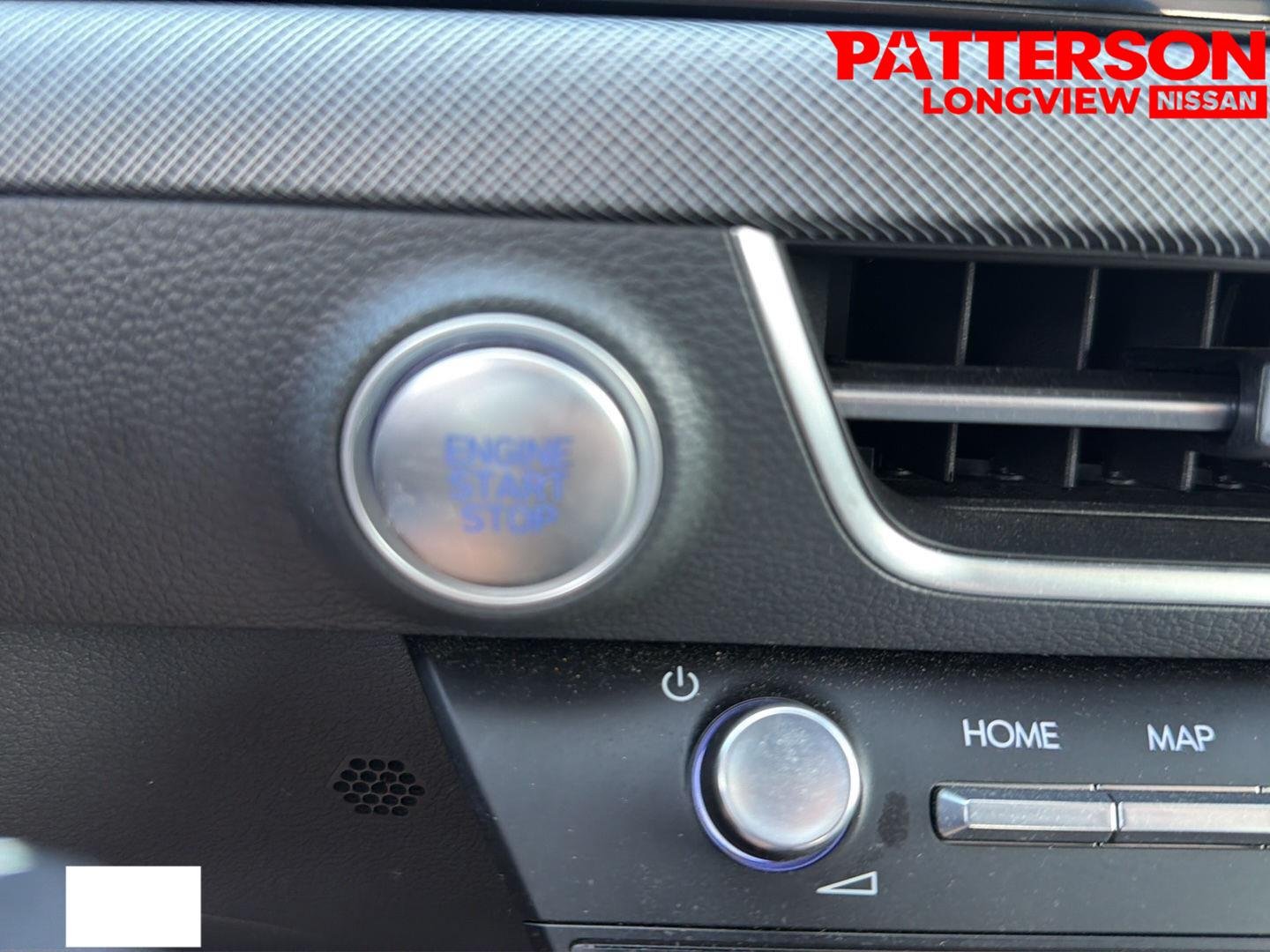 Used 2025 Portofino Gray Hyundai SEL image 9