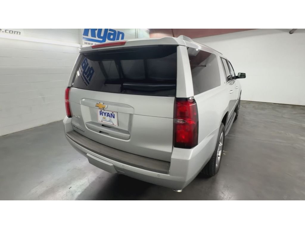 Used 2016 SILVER ICE METALLIC Chevrolet LT image 8