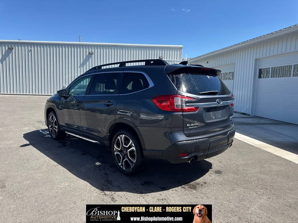 2024 Subaru Ascent Limited image 13