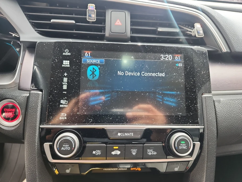 Used 2018 Modern Steel Metallic Honda EX-L image 23