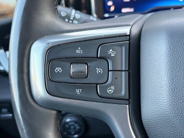 Used 2025 Summit White Chevrolet LT image 6