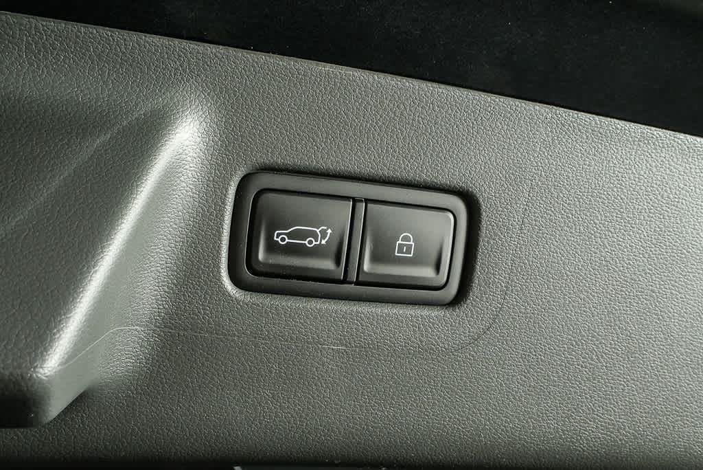 New 2026 Shimmering Silver Hyundai SE image 72