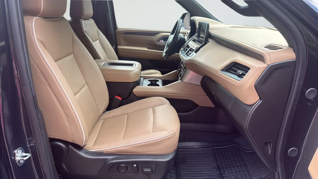 Used 2024 Gray Chevrolet Premier image 19