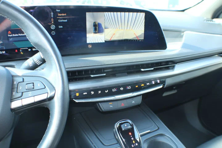 Used 2025 Stellar Black Metallic Cadillac Premium Luxury image 11