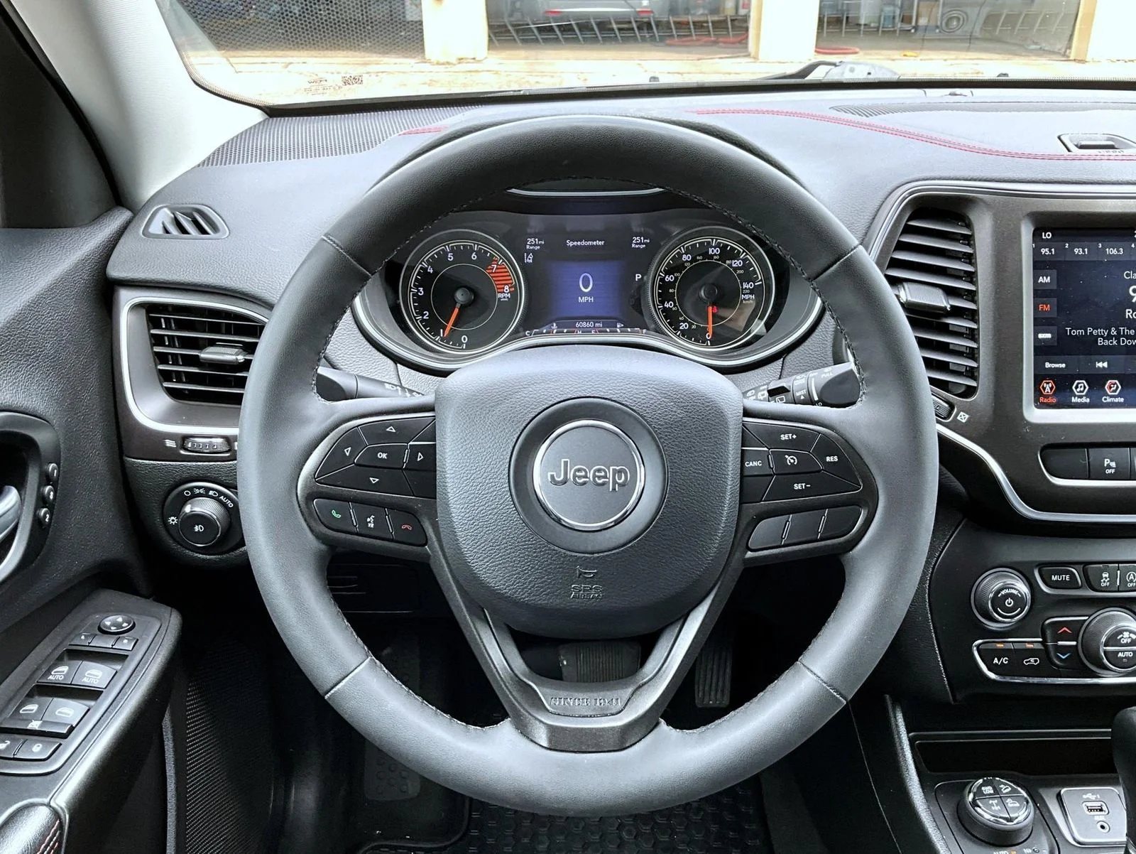 Used 2022 Gray Jeep Trailhawk image 13