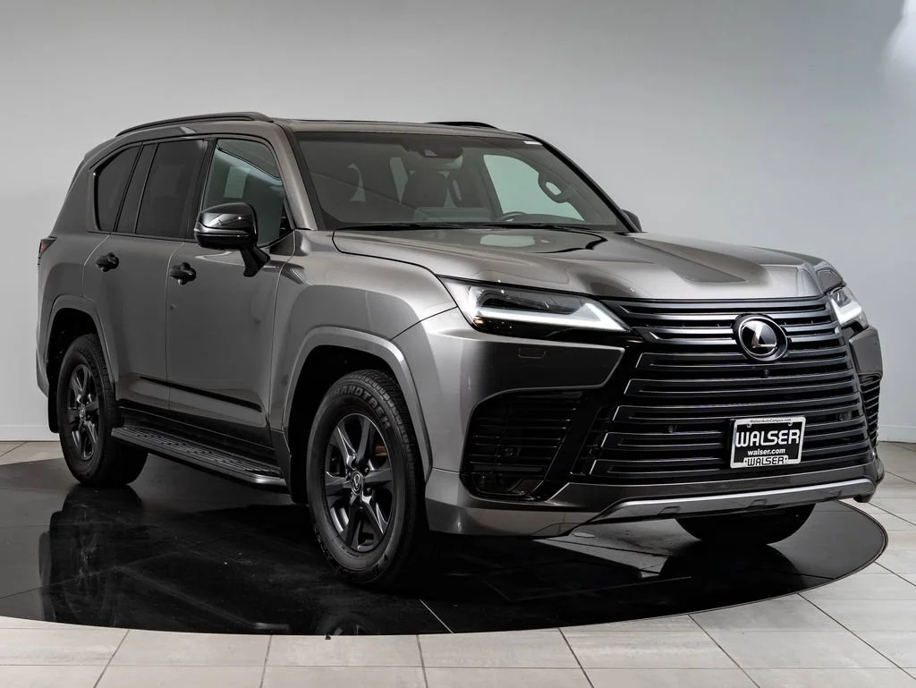 Used 2024 Manganese Luster Lexus 600 Luxury image 12