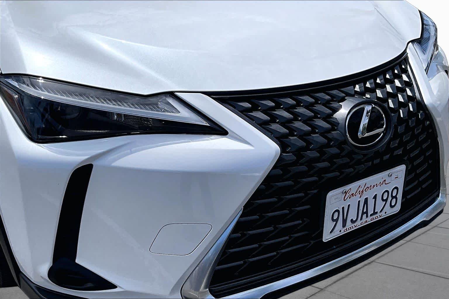 Certified Used 2025 Eminent White Pearl Lexus  image 28