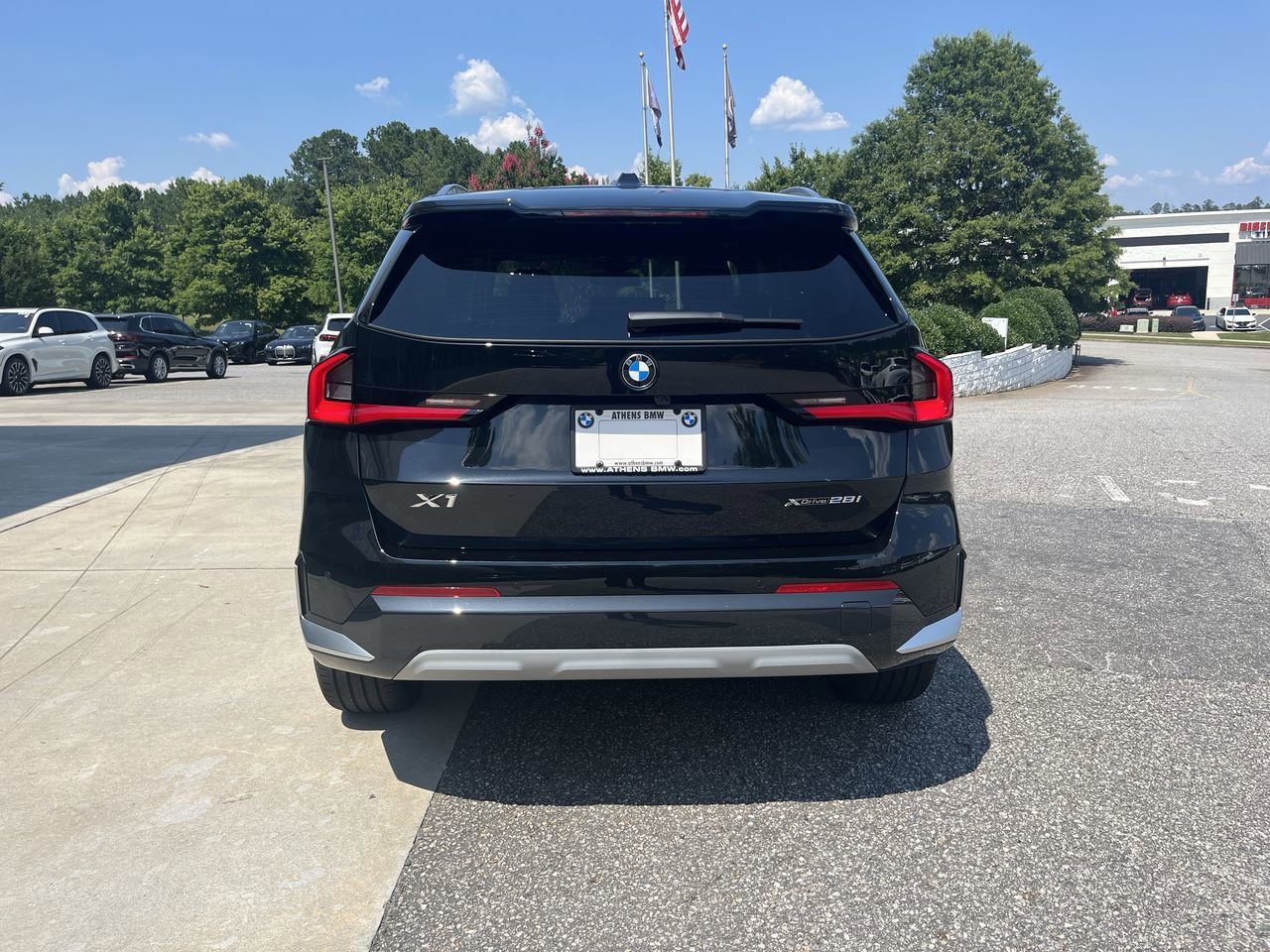 2025 BMW X1 28i - Photo 7