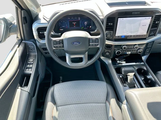 Used 2025 Silver Ford Lariat image 22