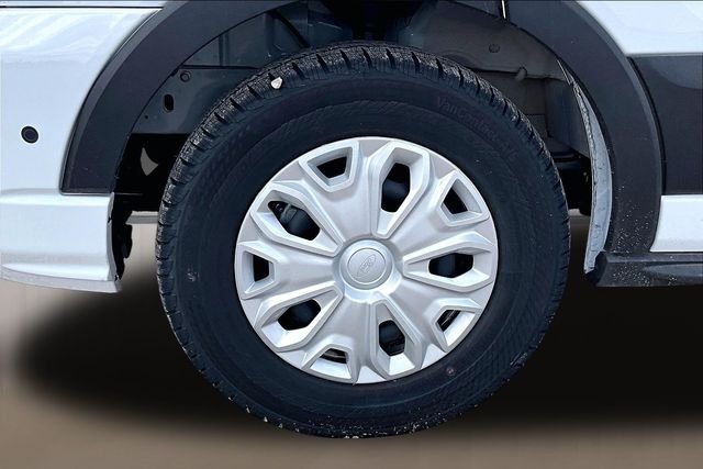 New 2026 Oxford White Ford XLT image 10