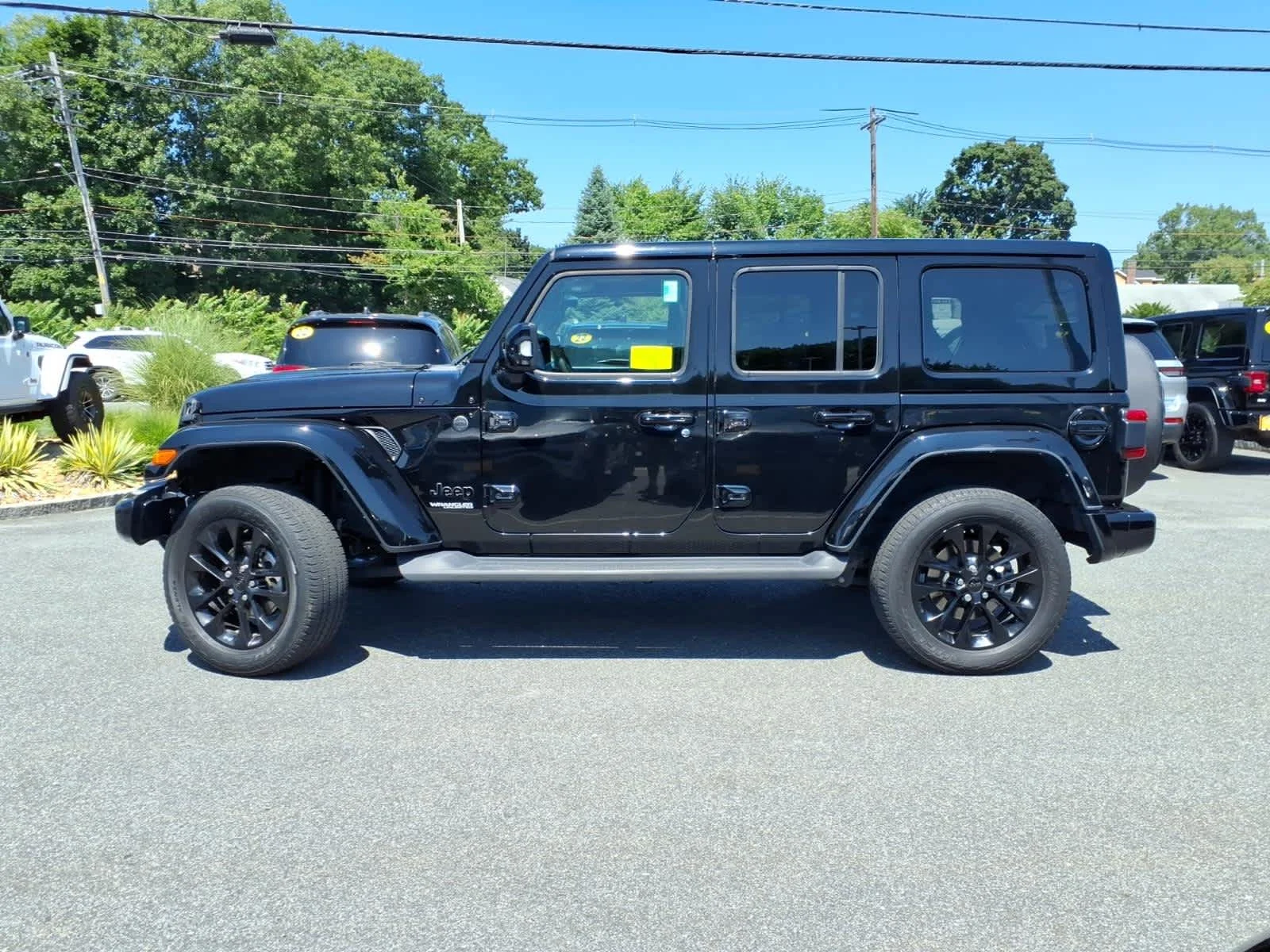 Certified Used 2022 Black Clearcoat Jeep Unlimited High Altitude image 12