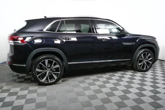 New 2026 Deep Black Pearl Volkswagen 2.0T SEL Premium R-Line image 2