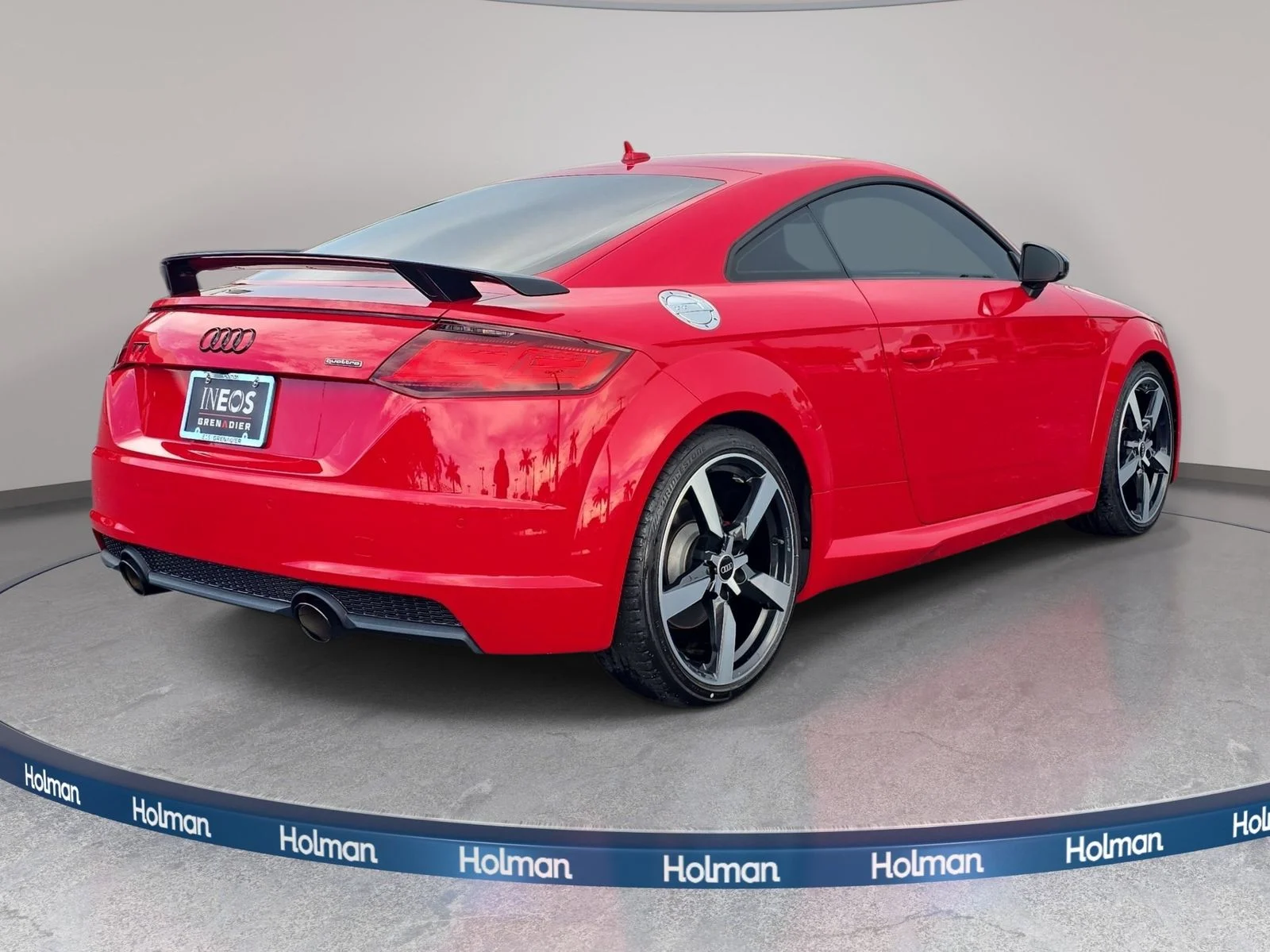 Used 2023 Red Audi 2.0T image 6
