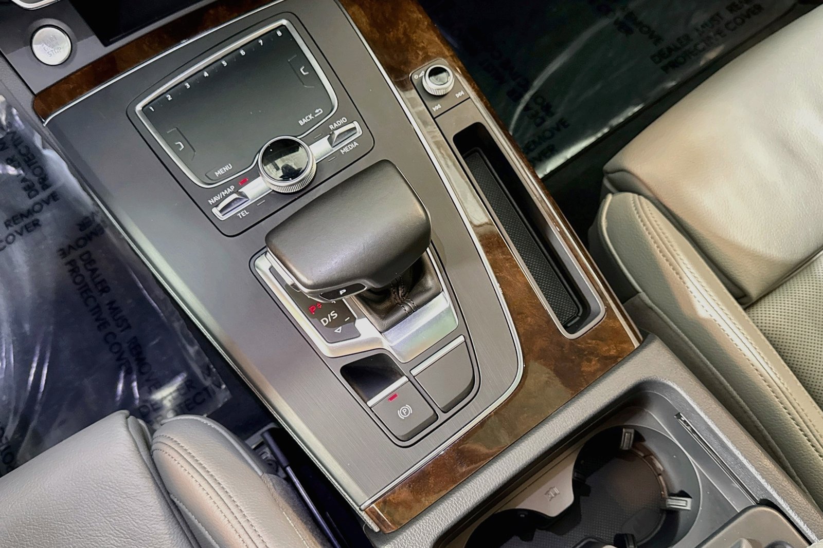 Used 2018 Moonlight Blue Metallic Audi Premium Plus image 16